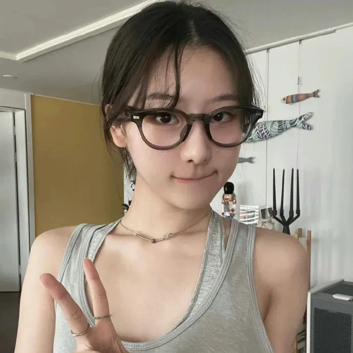 放荡处女封面